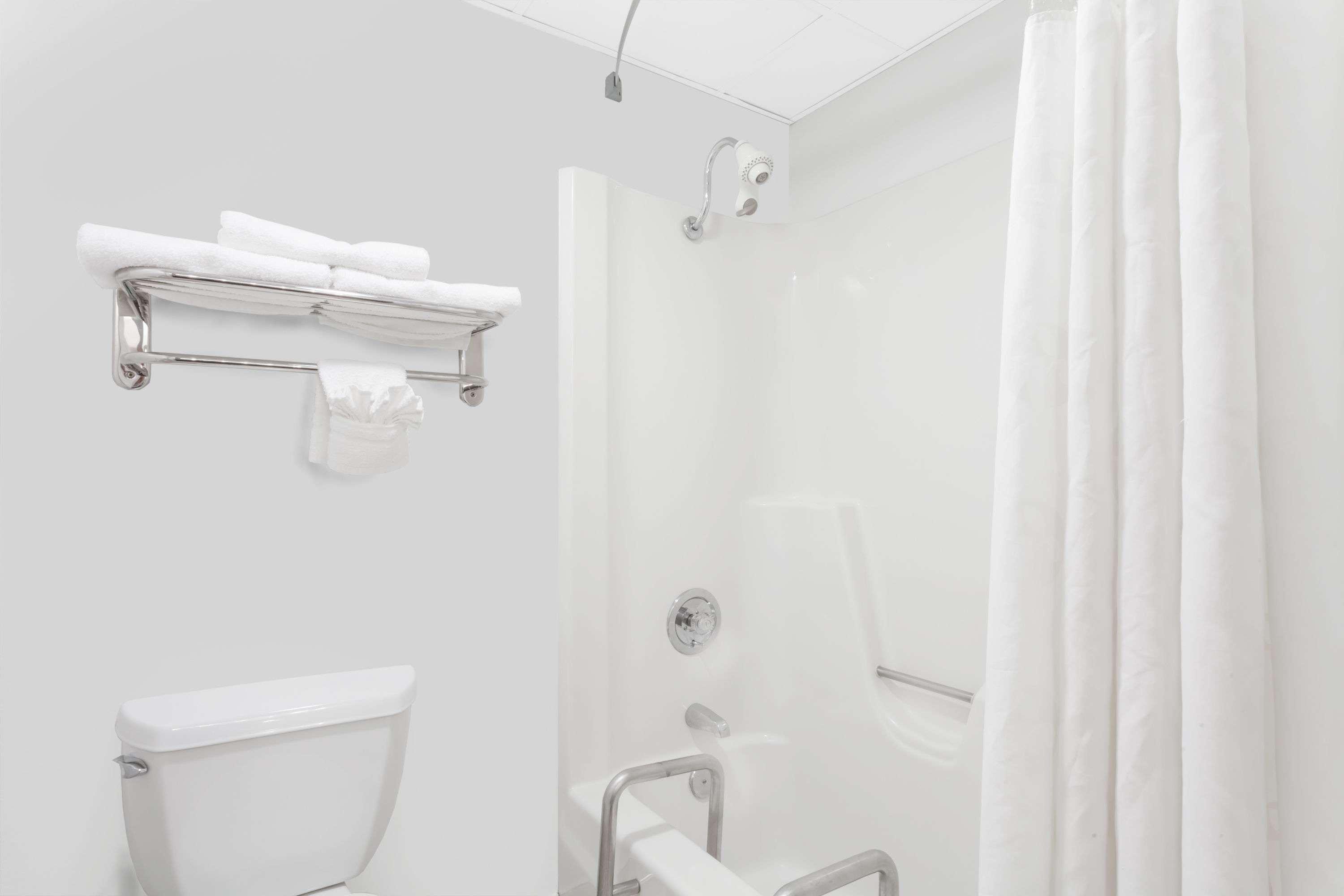 Ramada By Wyndham Henderson/evansville Henderson