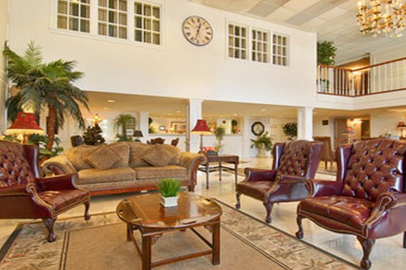 Hotel Ramada By Wyndham Henderson/evansville 3*